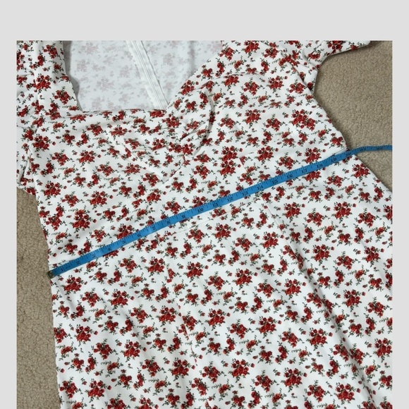 Danielle Bernstein Midi Length Dress Short Puff Sleeve Red White Flower Print - Picture 11 of 16